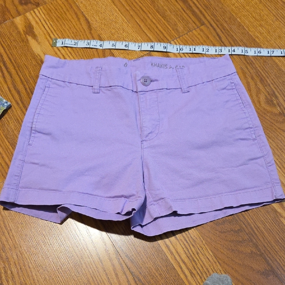 LOFT Purple and Green Bermuda Shorts with Floral Design - Picture 5 of 7